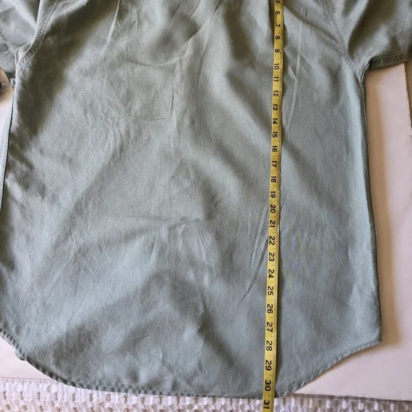 Men's Light Blue Short Sleeve Looney Tunes Shirt - Picture 7 of 9